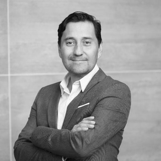 Arq. Servando López León